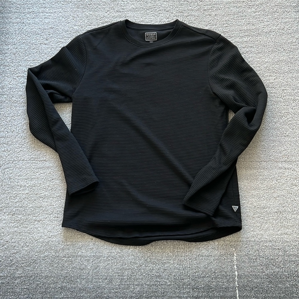 Guess long sleeve shirt in size M color black
